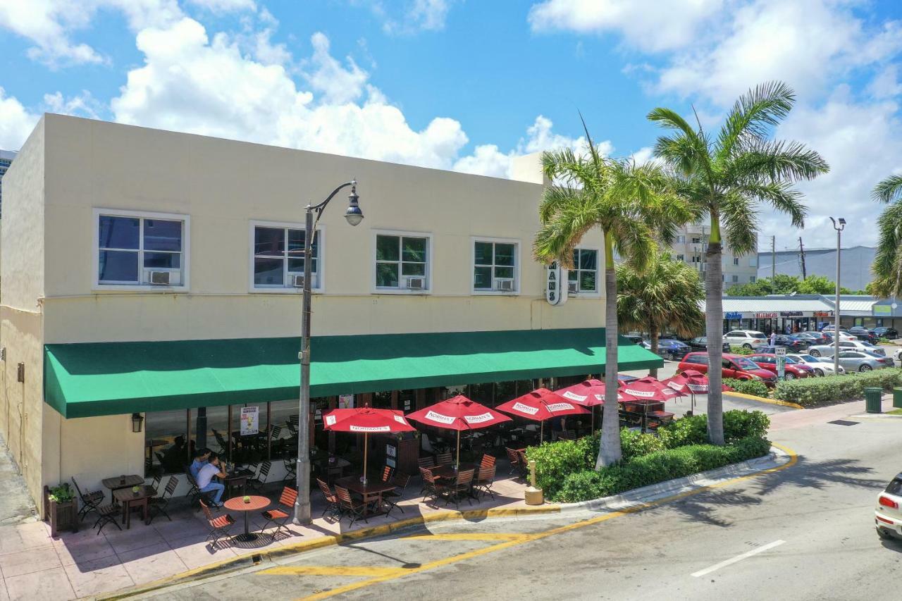 Miami Beach Suites & Bar Exterior foto